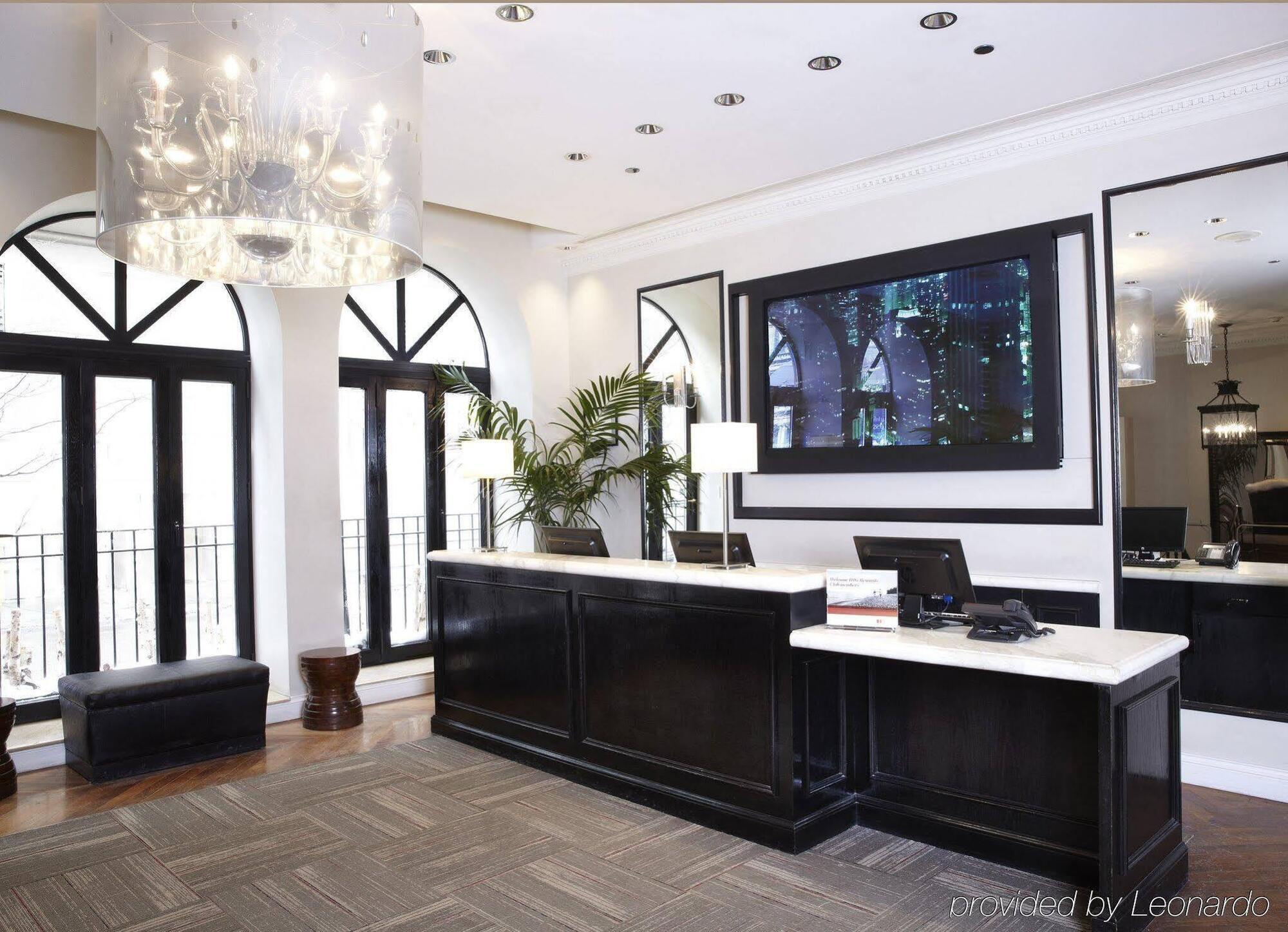 Holiday Inn Express Chicago - Magnificent Mile By Ihg Ngoại thất bức ảnh