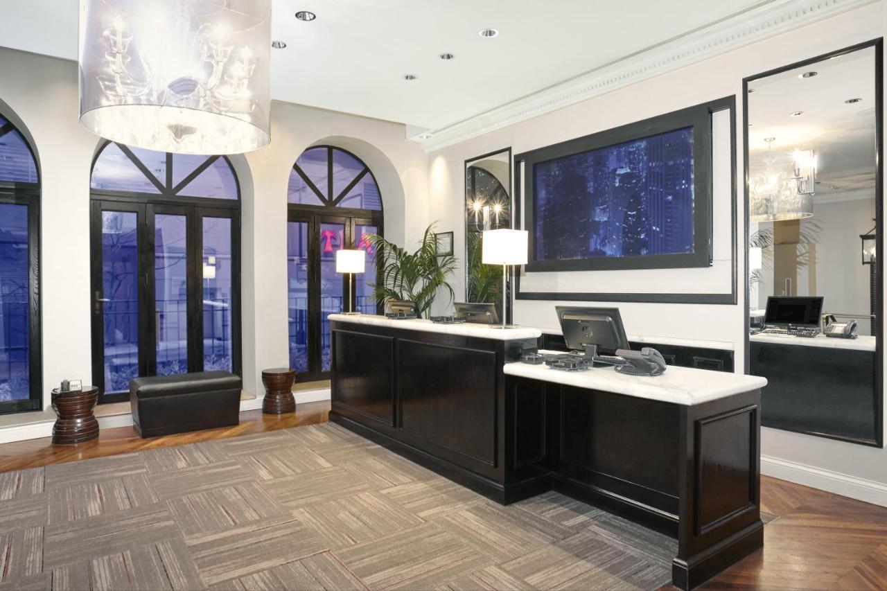Holiday Inn Express Chicago - Magnificent Mile By Ihg Ngoại thất bức ảnh